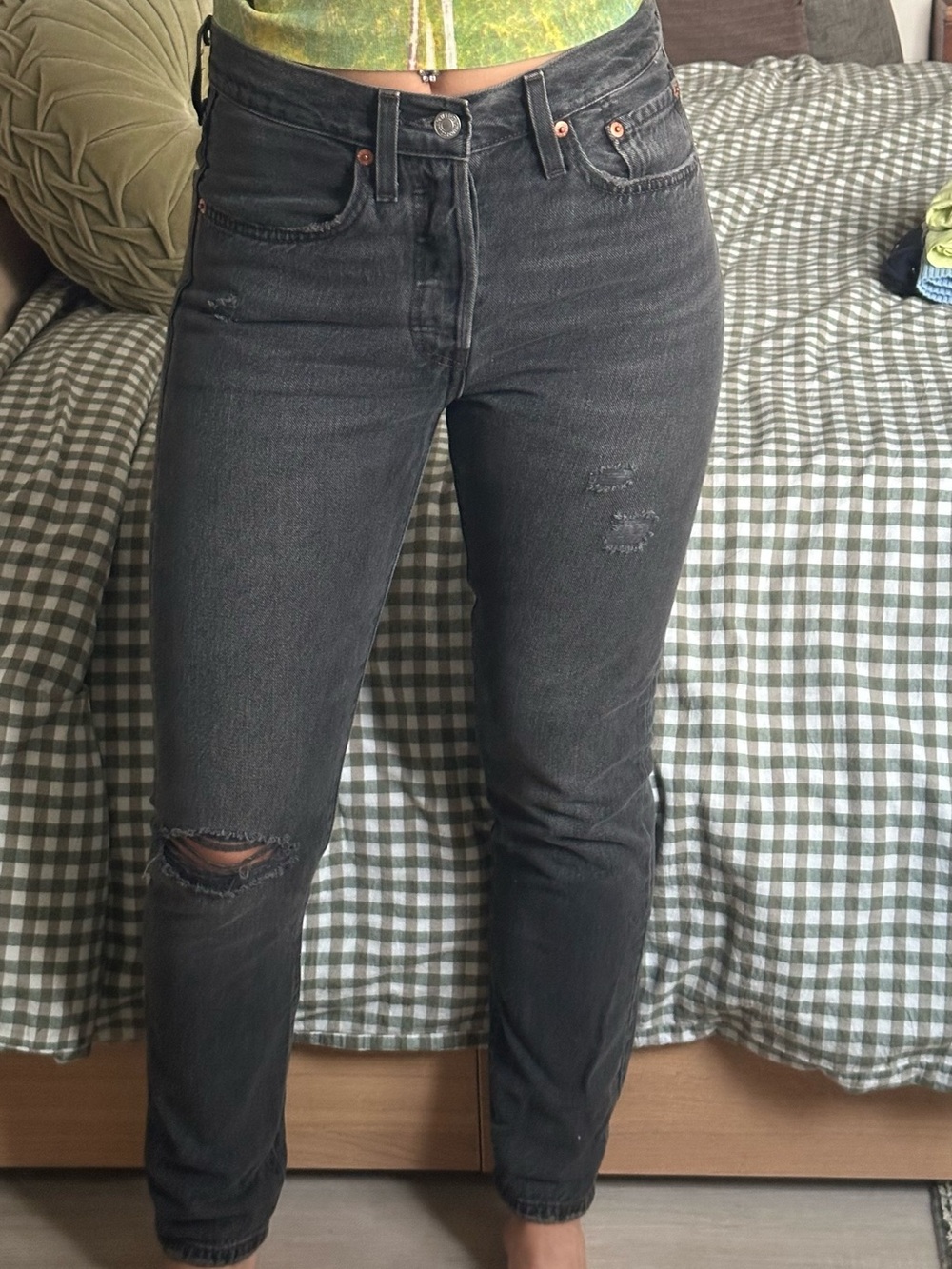 Levi's Black High-Rise Distressed Skinny Jeans